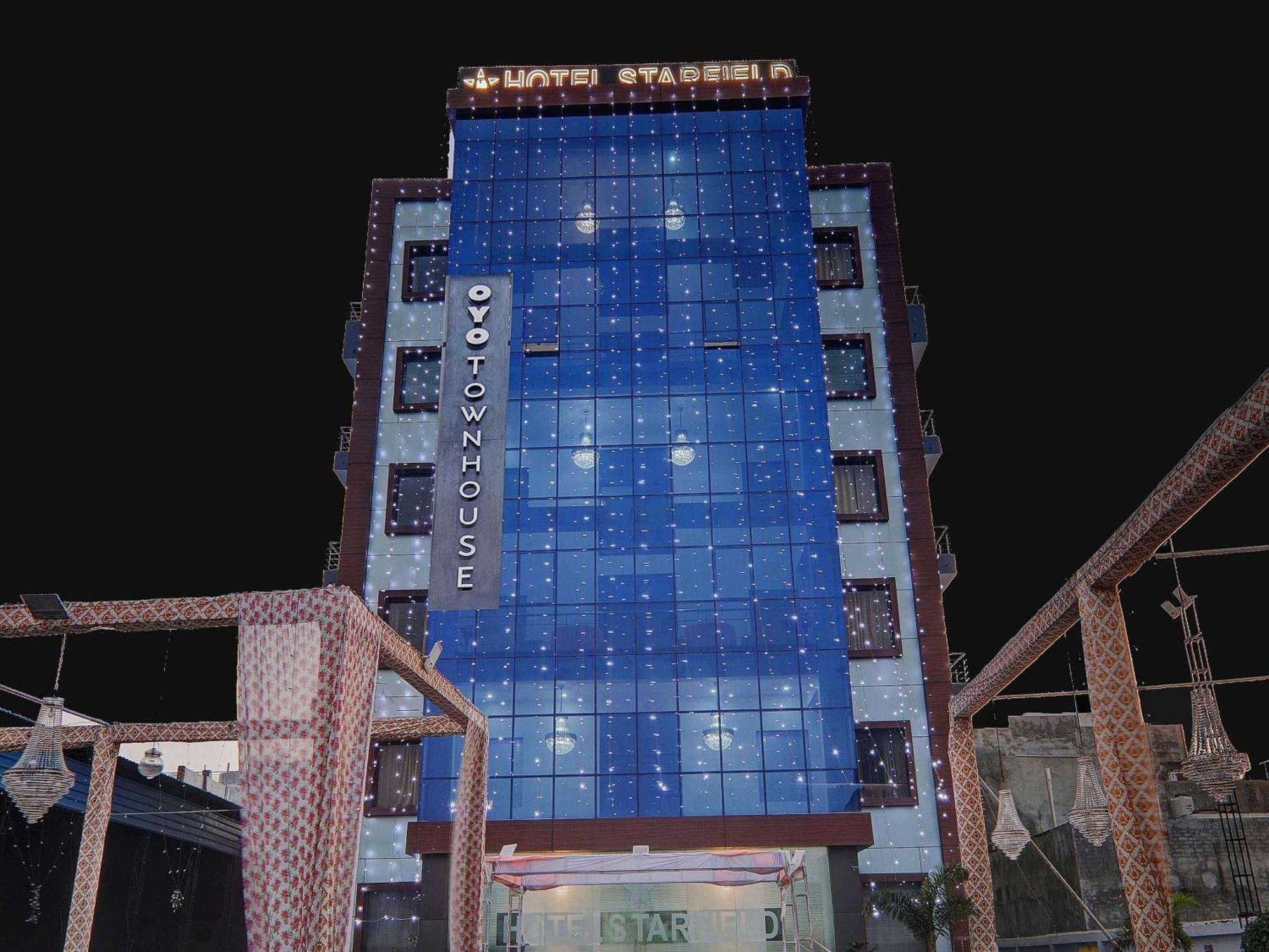 Hotel Collection O Starfield Lucknow Esterno foto